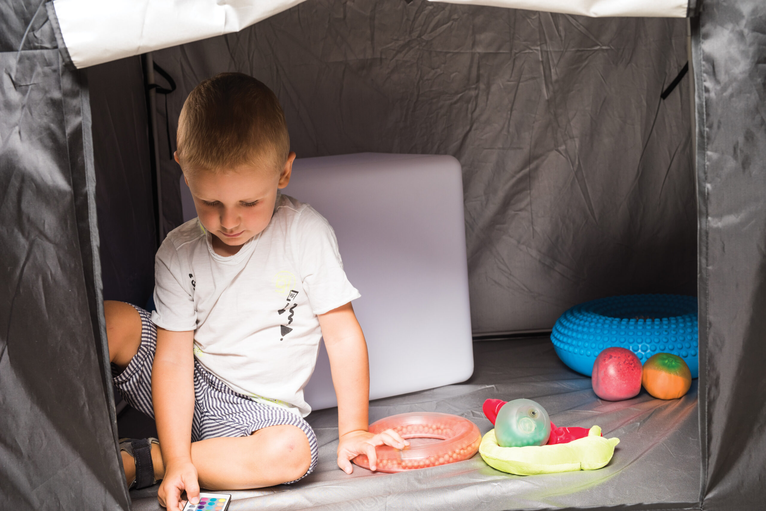 BO_0202_b_mracna soba_dudica_stolarija rusan